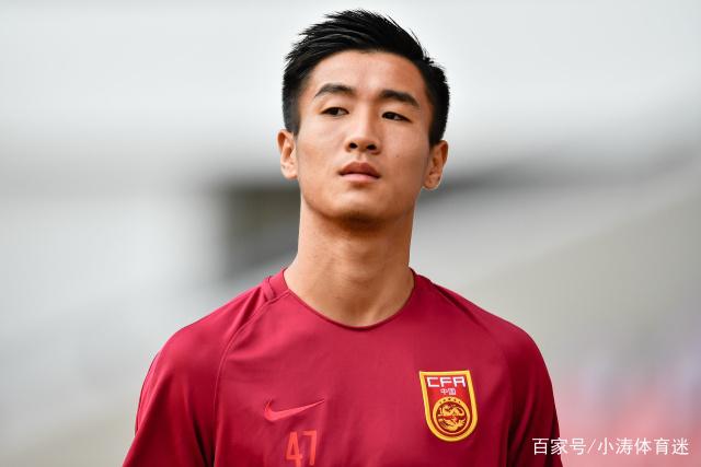 曼联不签新中场反要卖一人！拉爵一限制阻碍，签楚阿梅尼恐成空谈